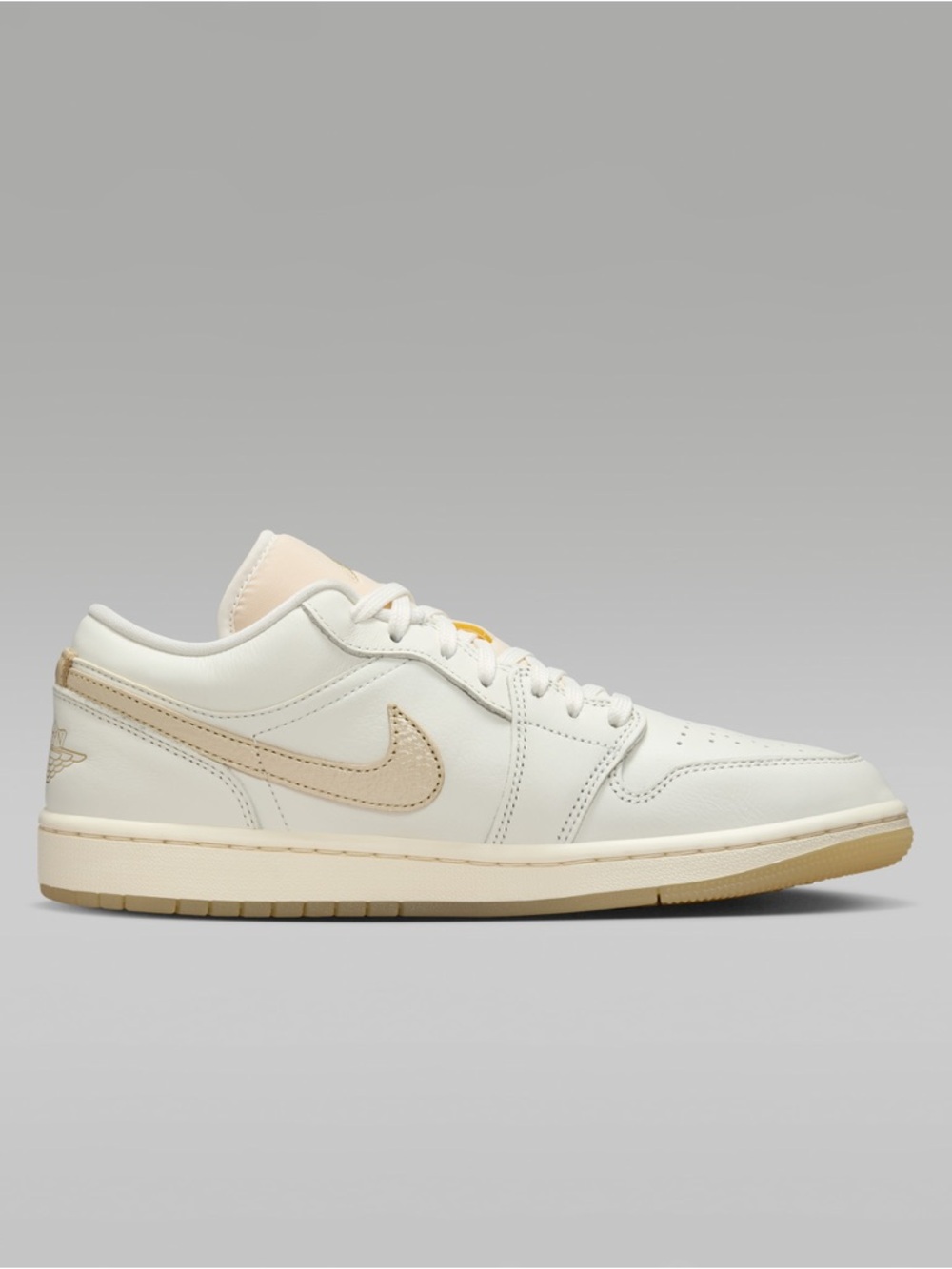 Nike Air Jordan 1 Low SE - Picture 6 of 10